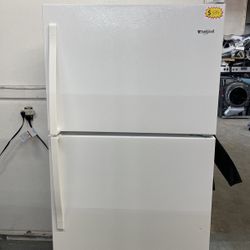 Top And Bottom Refrigerator With Ice Maker Like New 