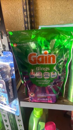 Gain Flings Moonlight Breeze Laundry Pods 21 oz