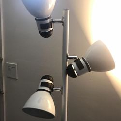 Modern Floor Lamp Three Bulb Adjustable 360 - White & Black Trip