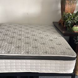 Full Mattres And Bed Frame Metal
