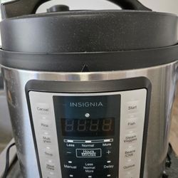 Insignia 6qt pressure cooker