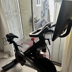 Peloton Bike