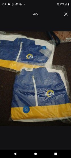 Los Angeles Rams NFL Windbreaker Jacket PRICE $120 NEW . STILL AVAILABLE SO DON'T ASK AGAIN PLEASE THANK U 🙏SIZE SIZE XL
