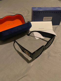 Black G Woman Sunblockers