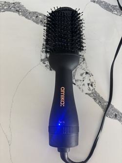 Dry Brush Amika Gently Used 