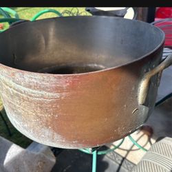 Large Copper Pot