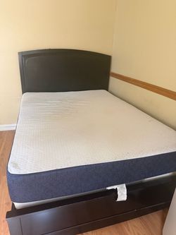 For sale a full size bed