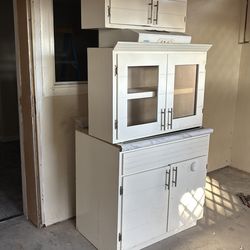 Studio kitchen cabinets