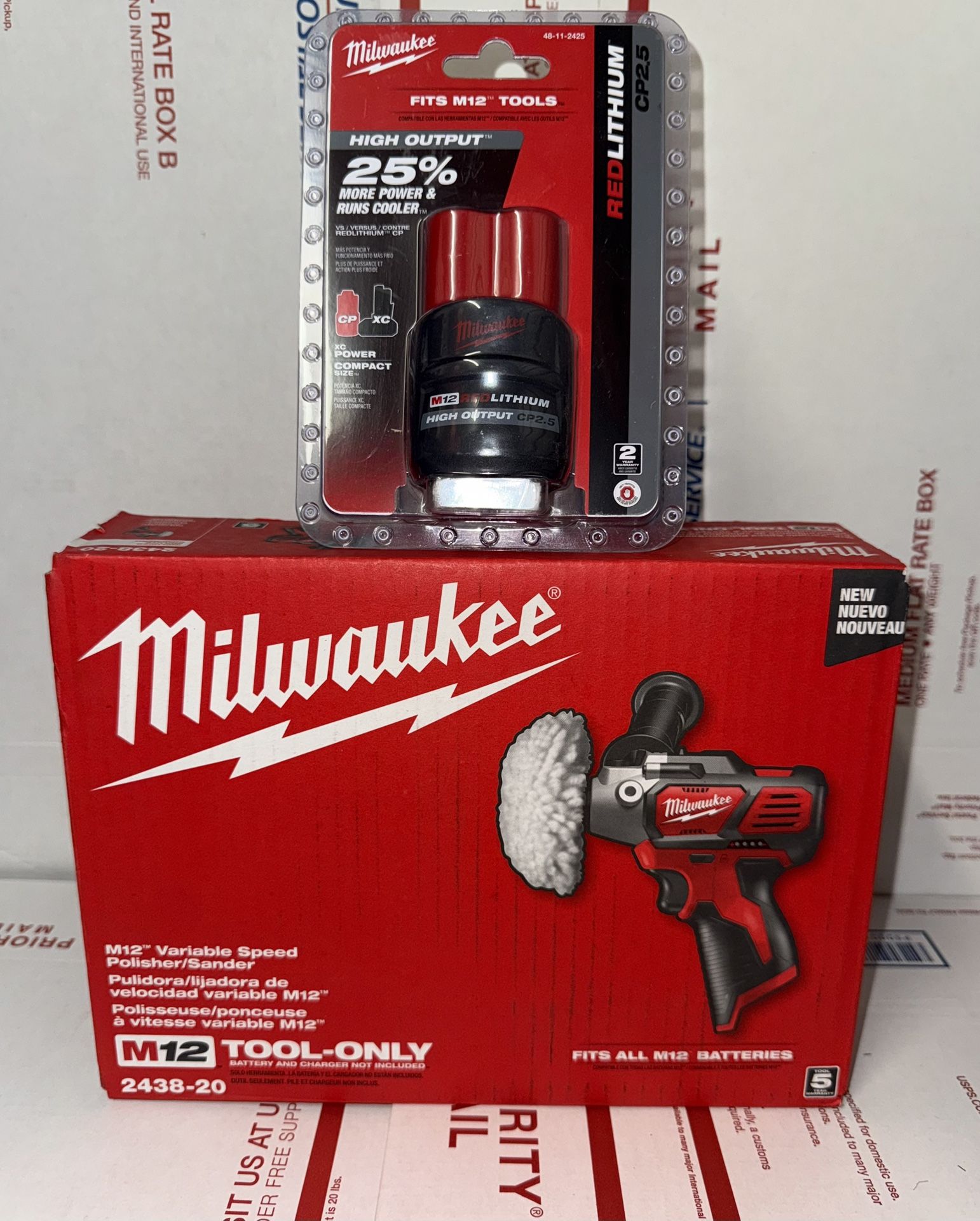 Milwaukee M12 Variable Speed Polisher/Sander w/M12 2.5ho battery. Model #2438-20