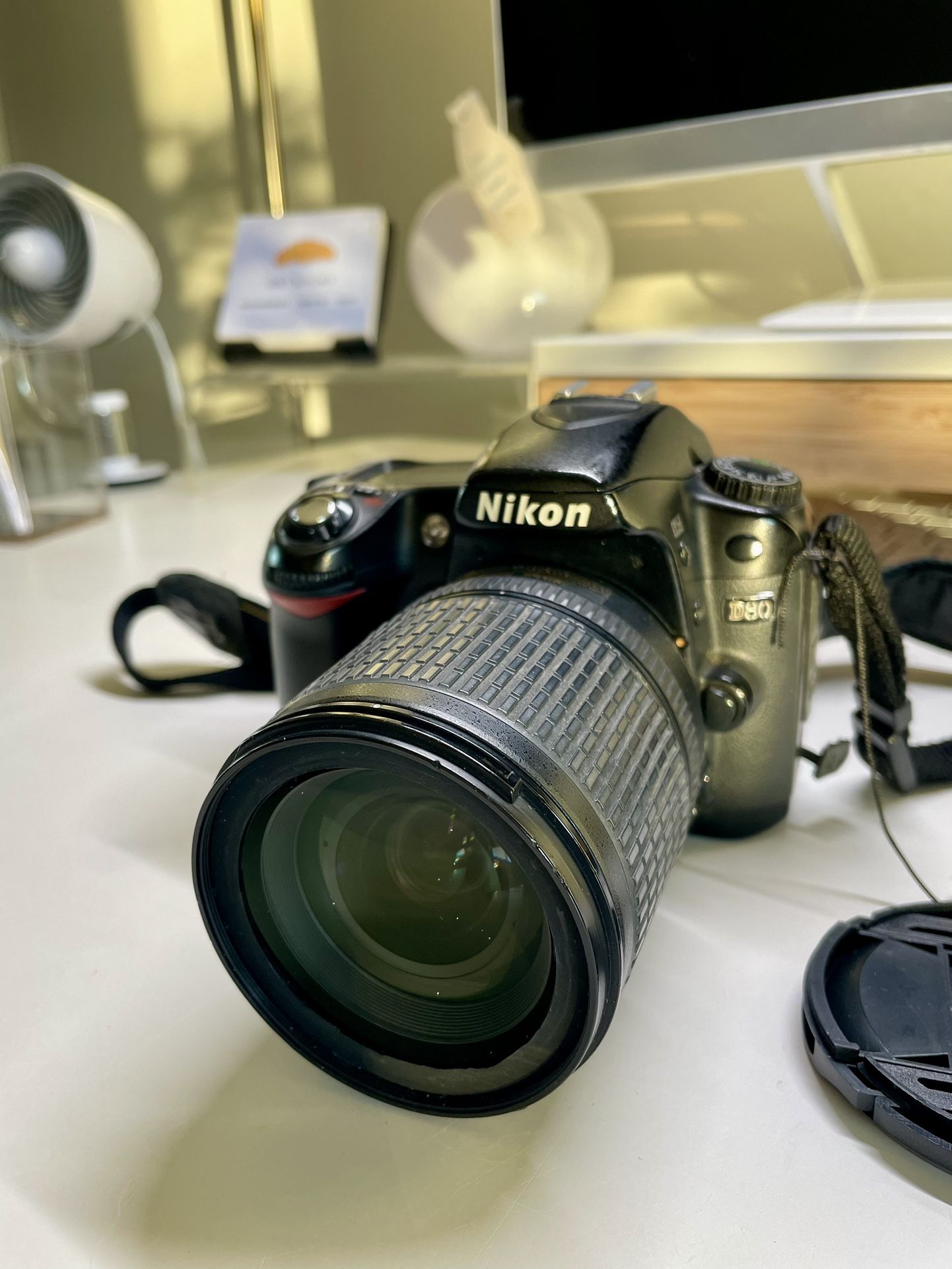 Nikon D80 SLR with 18-135 DX lens