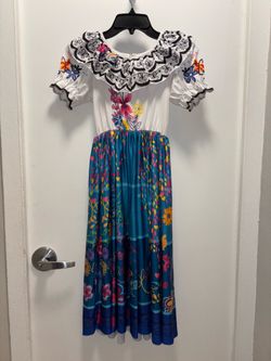 Disney Kids Mirabel Encanto Dress with purse Size 10/12