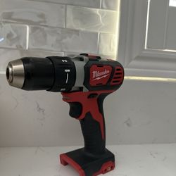 Milwaukee M18 Drill Driver