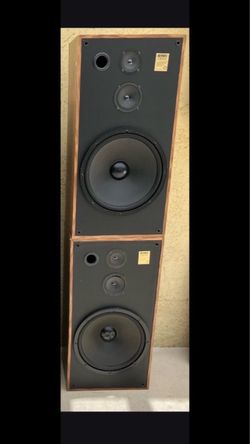 Jensen CS315 Floor Standing Speakers Pair