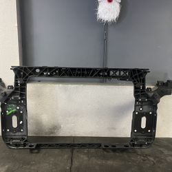 2011-2012-2013-2014-2015-2016 KIA SPORTAGE RADIATOR SUPPORT OEM USED