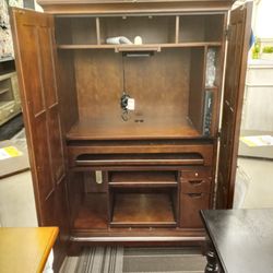 Computer Amoire