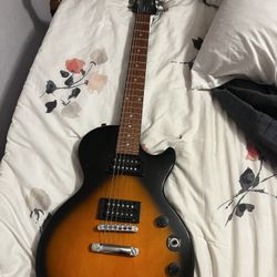  ELECTRIC GUITAR