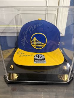 Klay Thompson signed warriors hat.