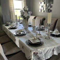 Modern 7-Piece Dining Room Set — Table + 6 Upholstered Chairs (Brand New, Still in Box!)