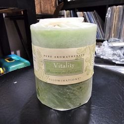 Rare Illuminations Vitality Candle 
