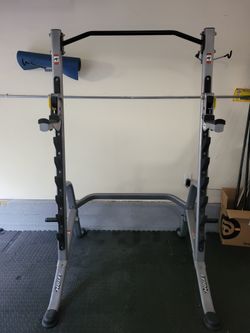 Hoist Squat Rack for $380 Firm (Walnut 91789)