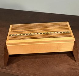 Maple & Walnut Jewelry Box