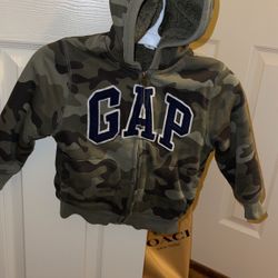 Baby Gap Camo Zip Up Fleece Lined Hoodie Size 4 Years