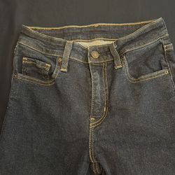 Flare Levi’s W26 L30