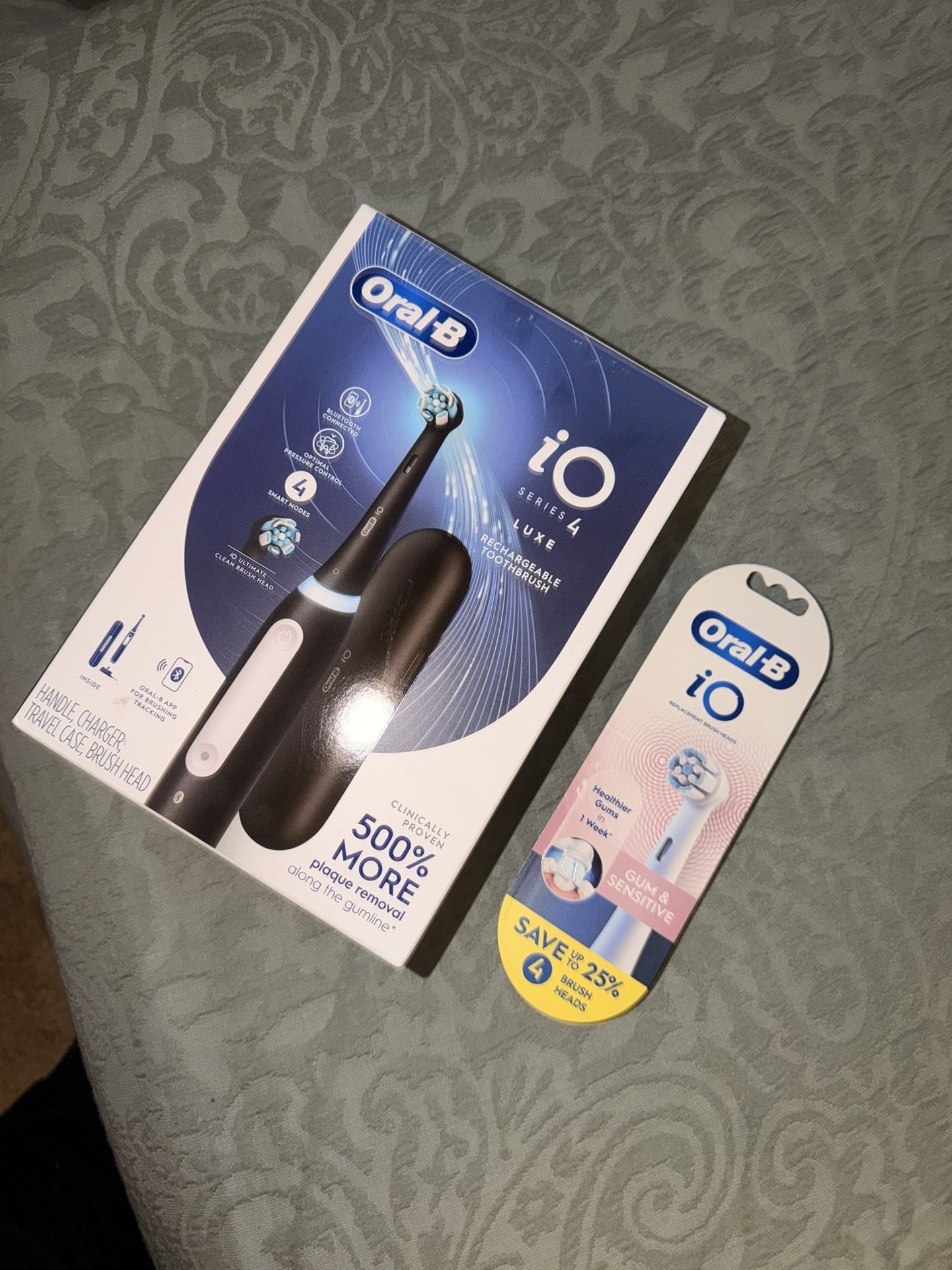 Oral B IQ 4 Series Brand New Still In The Box