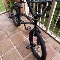 selling bmx bike