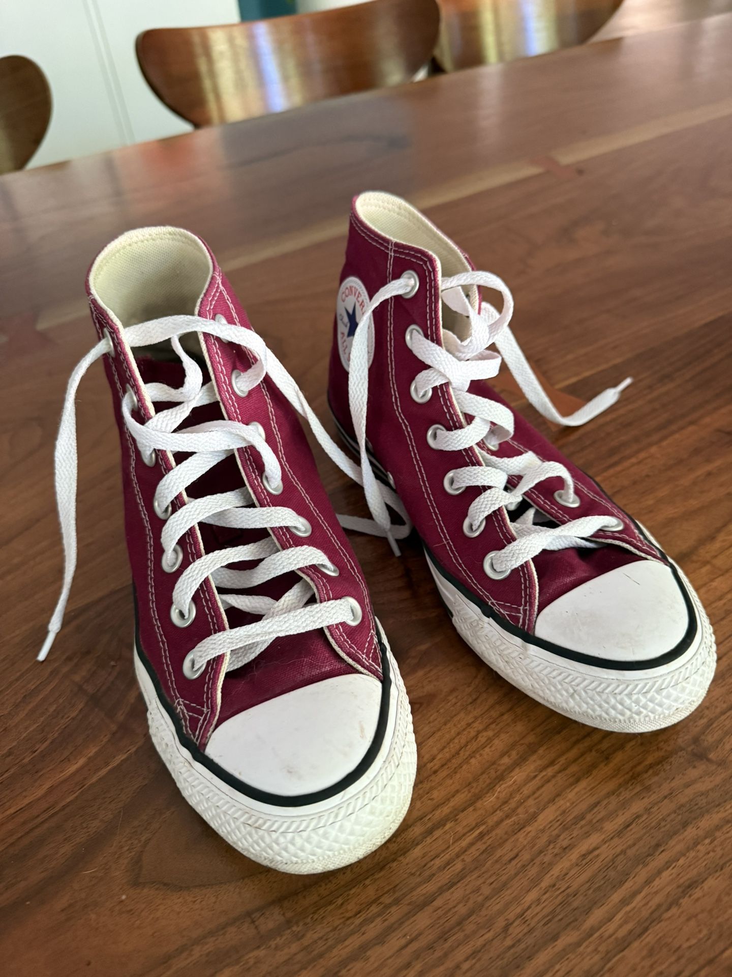 Converse Sneakers - Burgandy
