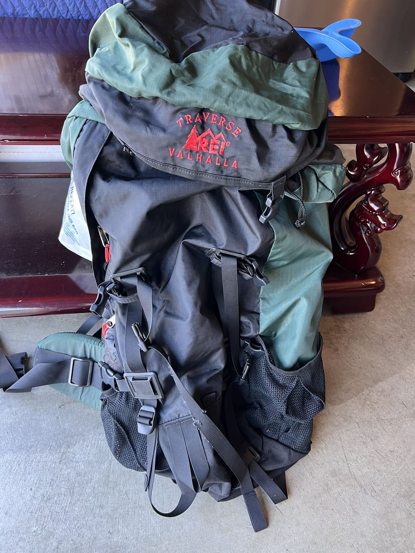 travel hiking bag