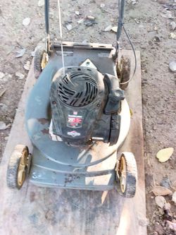 Yardmachines lawnmower