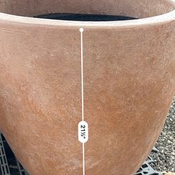 Large Terra Cota Pot 