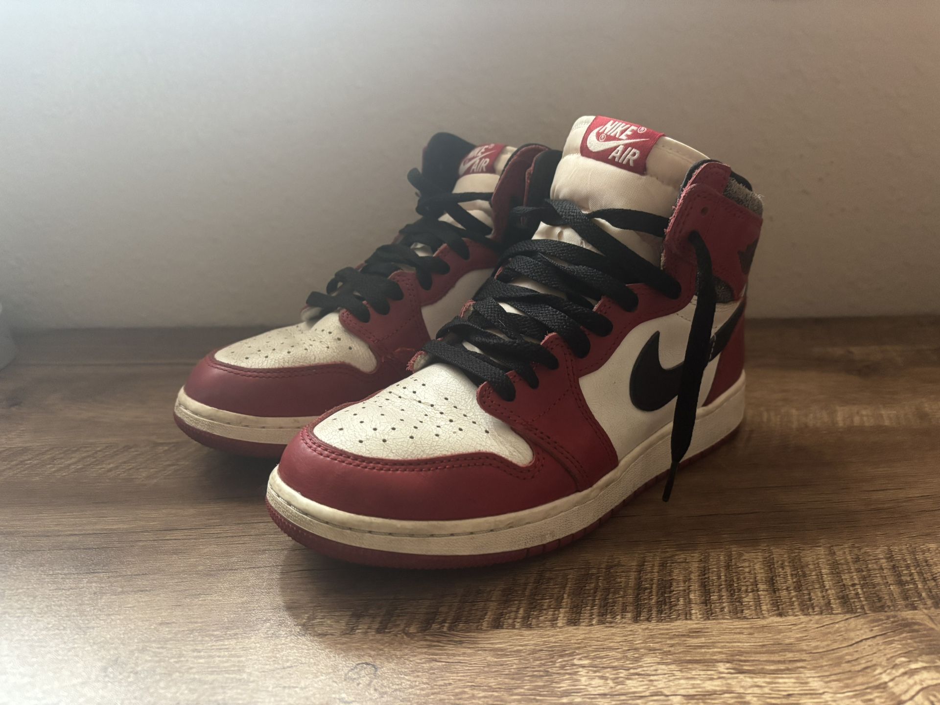 Air Jordan 1 Retro High OG GS 'Chicago Lost & Found' Size 6.5 Lightly Used