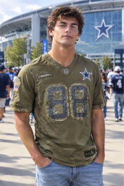 Polyester jersey, Nike NFL Dallas Cowboys CeeDee Lamb #88 Salute to Service Limited Jersey