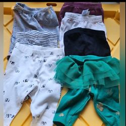 7 piece little Girls Newborn ( 0 M ) Carter's Bottoms