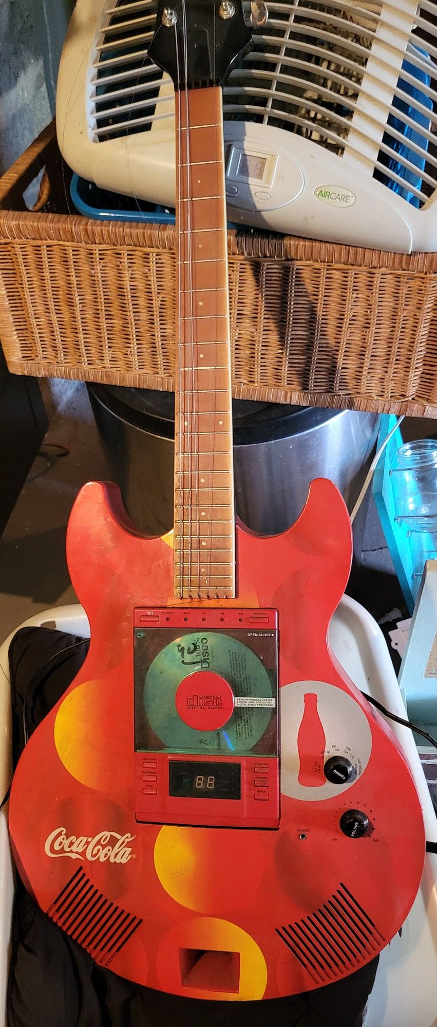 Rare Coca Cola Collectible Guitar Radio CD Player
