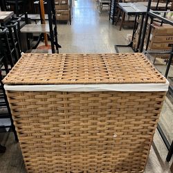 SONGMICS 130L Laundry Hamper Basket 2 Secitonal w/ Removable Liner Bags and Lid