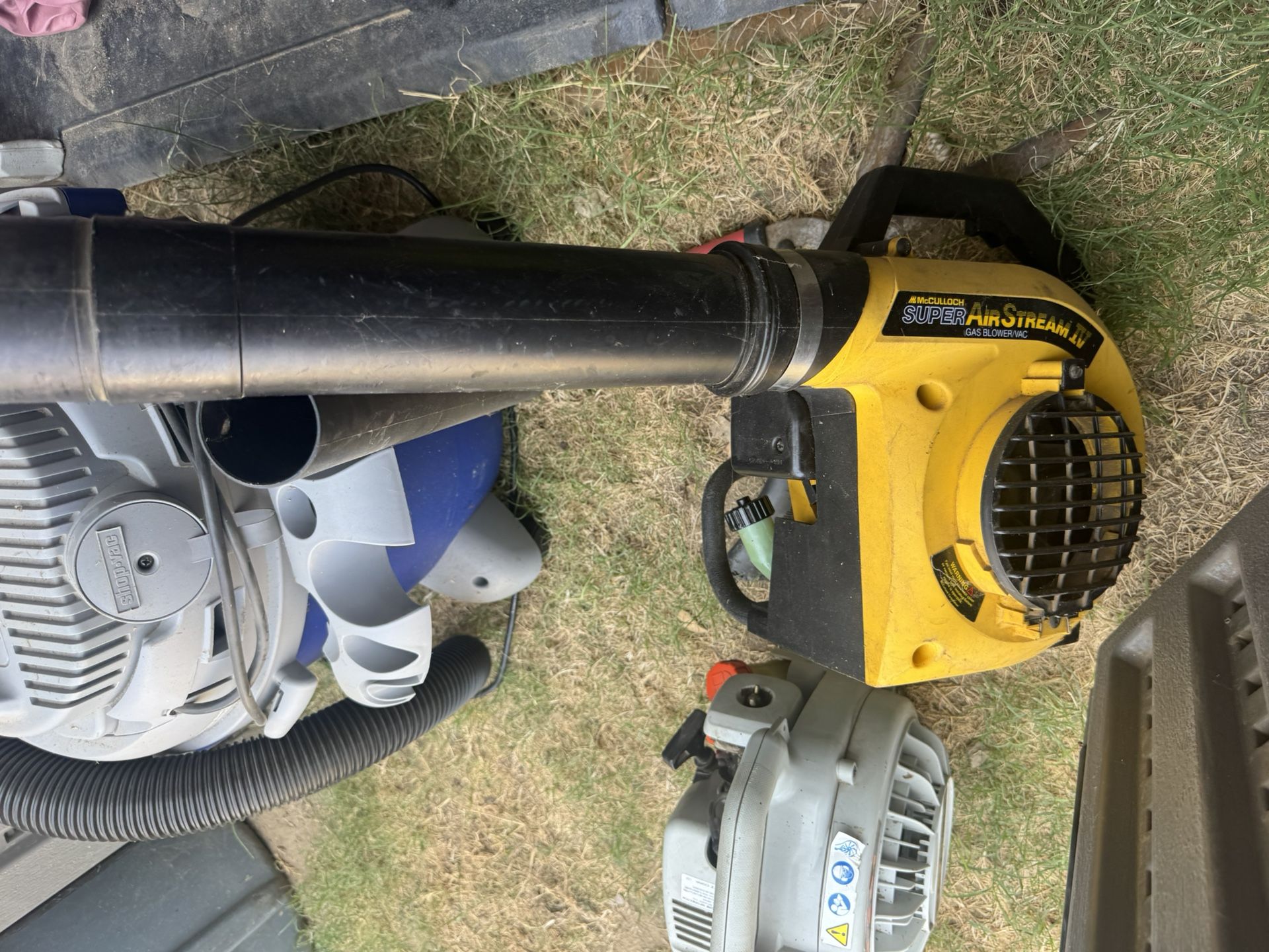 Leaf Blower