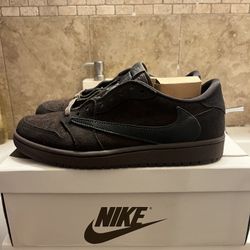 TRAVIS SCOTT VELVET BROWN 