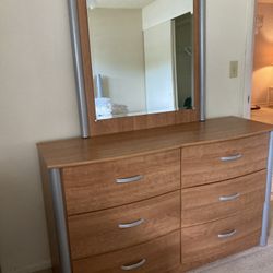 Dresser with mirror must be picked up April 24