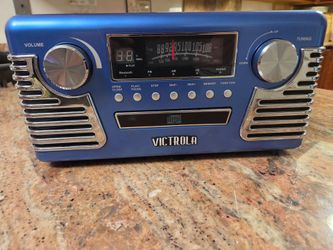 Victrola Bluetooth CD, record, AM/FM