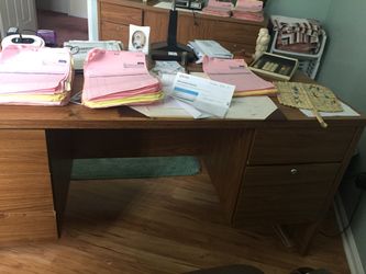 Office Desk with 5 drawers and curdenza and chair