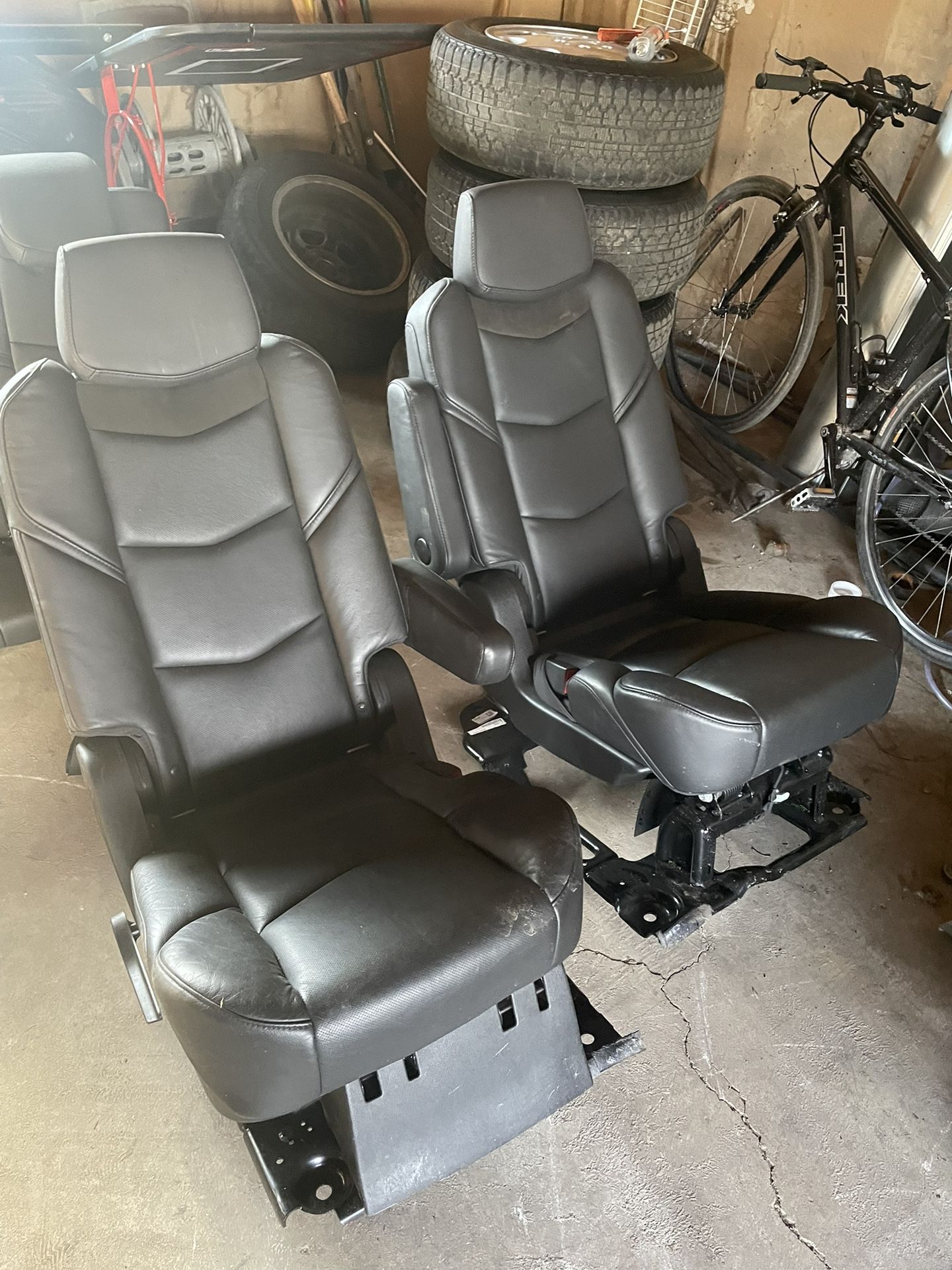 Cadillac Escalade Seats for Sale in Harvey, IL OfferUp