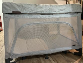 Uppababy Playpen Gray $200