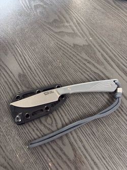 Montana Knife Company Freezeout - American Made Upclass Fixed Blade / pocket knife ish