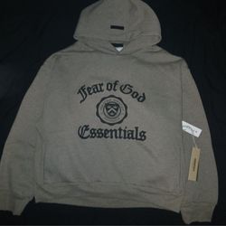 Essential Hoodie 