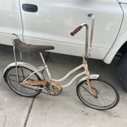 1960s Schwinn girls bike