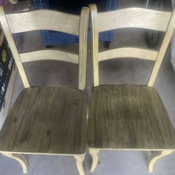 Set Of 2 Dining Chairs For Sale!!!