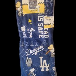 Peanuts Dodgers Plush Throw 60x70in - Blue